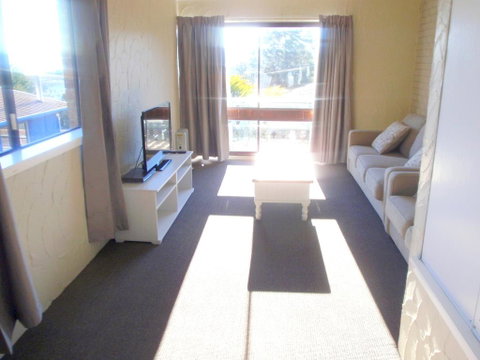Andorra 2 - Accommodation Newcastle 2