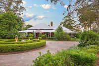 Book Crows Nest Accommodation Vacations Accommodation Newcastle Accommodation Newcastle