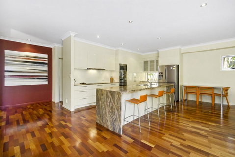 ANGOURIE HOUSE - SALT VILLAGE - Accommodation Newcastle 2