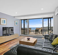 APARTMENT 10 PACIFIC APARTMENTS - FREE WIFI - Accommodation Newcastle