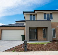 Apple House Point Cook - Accommodation Newcastle