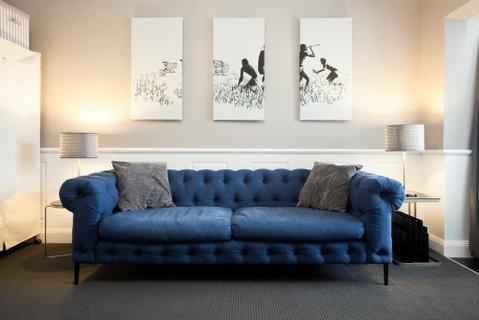 Apt - Cosy Central Studio - Accommodation Newcastle 0