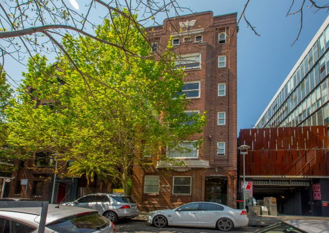 Apt - Sunny With Views - Accommodation Newcastle 2