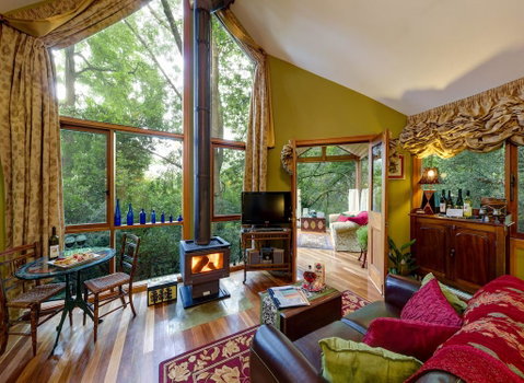 Arcadia Cottages - Accommodation Newcastle 0