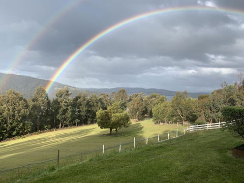 Arjuna Ridge Bed And Breakfast - Accommodation Newcastle 2
