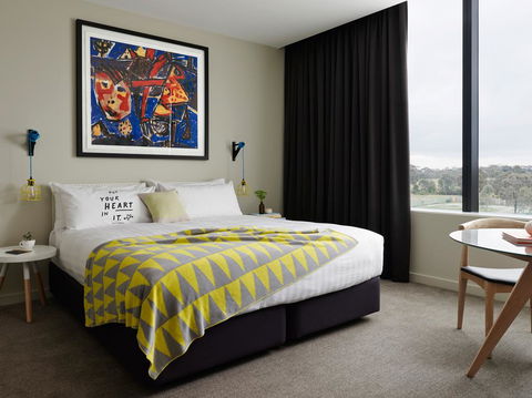 Art Series - The Larwill Studio - Accommodation Newcastle 0