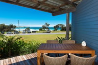 ArtHOUSE Beachfront Accommodation