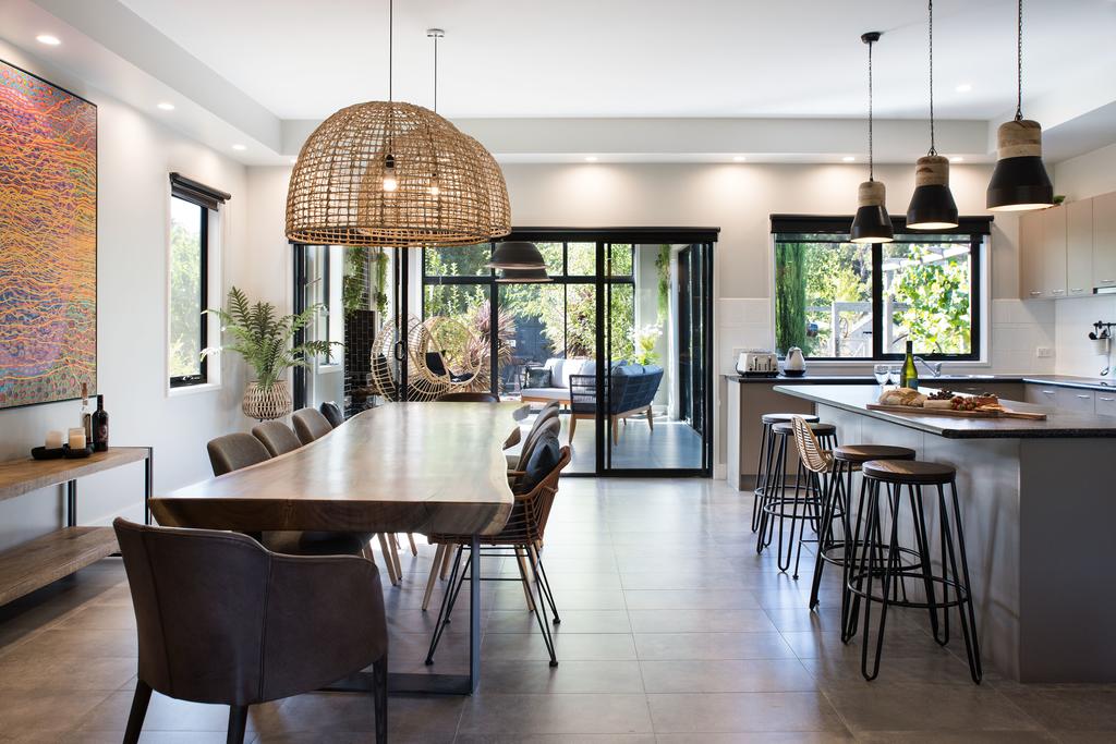 Lyonville VIC Accommodation Newcastle