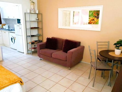 M104 West Perth Studio Apartment Near Kings Park - Accommodation Newcastle 0