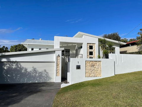 Magnolia Central Coffs Harbour - Accommodation Newcastle 0