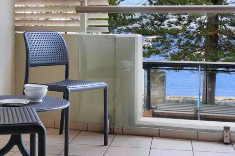 MAN54 -Manly Magic Waterfront Retreat With Gym & Sauna - Accommodation Newcastle 0
