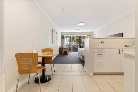 Manly Seabreeze - Accommodation Newcastle 3