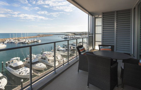 Mantra Geraldton - Accommodation Newcastle 1