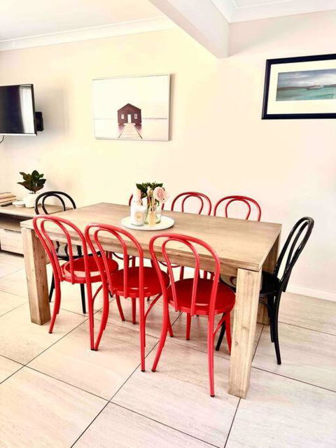 Maya Newcasle 6 Bedrooms Home - Accommodation Newcastle 2