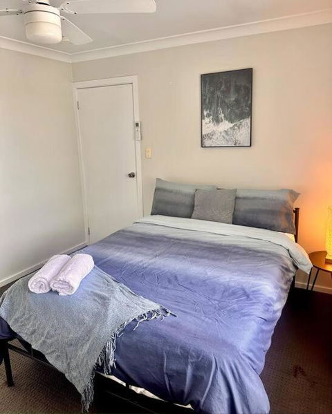 Maya Newcasle 6 Bedrooms Home - Accommodation Newcastle 3