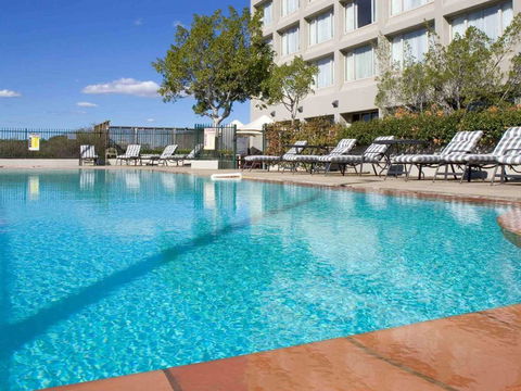 Mercure Sydney Parramatta - Accommodation Newcastle 0