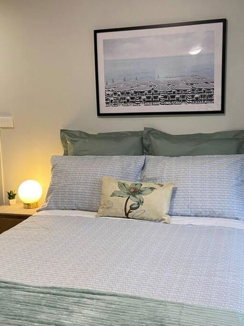MEPLE, Tiny Home, Pets, Walk2Food, WiFi, Bfast, - Accommodation Newcastle 0