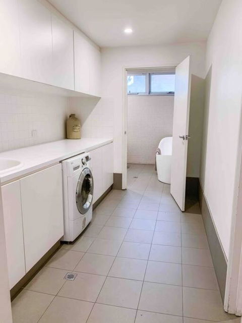 Modern House Close To CBD & Adelaide Oval - Accommodation Newcastle 2