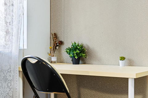 Modern Private Single Room - Centrally Located At Liverpool - Shared Bathroom - Accommodation Newcastle 2