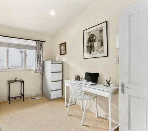 MUS14 - 2 Bedroom Apartment - Muston Street, Mosman - Accommodation Newcastle 3