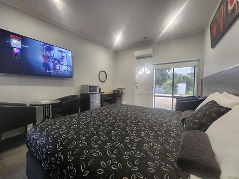 Motel24Seven And Apartments - Accommodation Newcastle 1