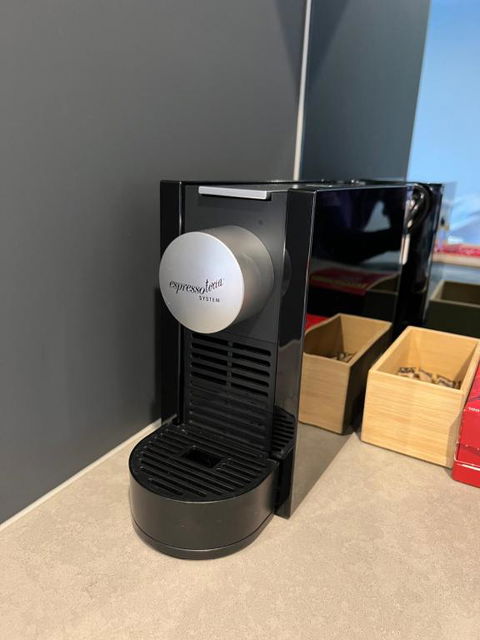 New Modern 1BR Apt Near Dickson - Accommodation Newcastle 3