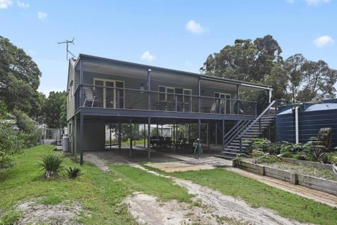 Moreton Island Retreat - Accommodation Newcastle 0