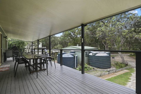 Moreton Island Retreat - Accommodation Newcastle 1