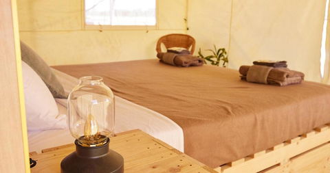 Mount Hart Wilderness Lodge - Accommodation Newcastle 2