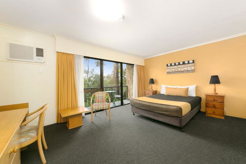 Mt Ommaney Hotel Apartments - Accommodation Newcastle 1