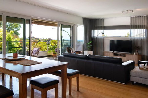 Naruda - Accommodation Newcastle 3