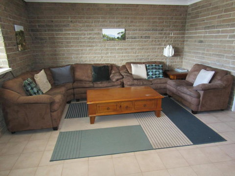 Nelson House - Accommodation Newcastle 3