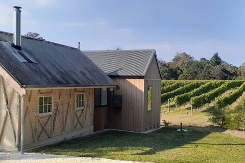 NEST- Luxury Vineyard Accommodation - Accommodation Newcastle 0