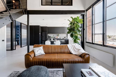New York Converted Warehouse Apartment In Richmond - Accommodation Newcastle 1