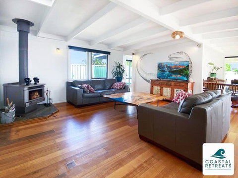 Newhaven Escape - Accommodation Newcastle 0