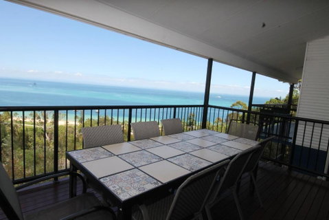 Nirvana - Accommodation Newcastle 0