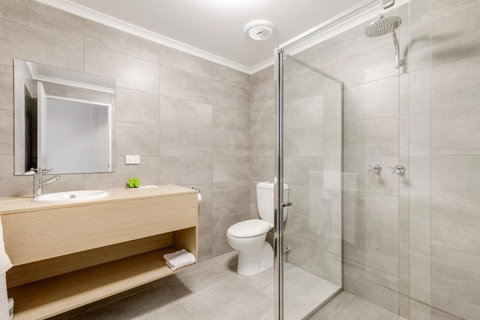 Nightcap At Findon Hotel - Accommodation Newcastle 3