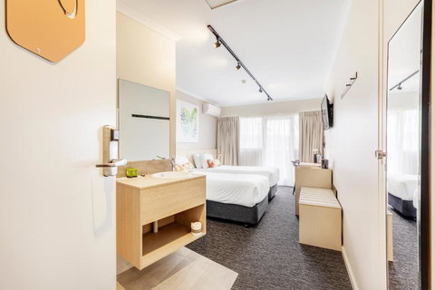 Nightcap At Findon Hotel - Accommodation Newcastle 1