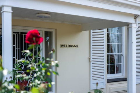 Normanville, Large Historic Three Bedroom Home - Accommodation Newcastle 1