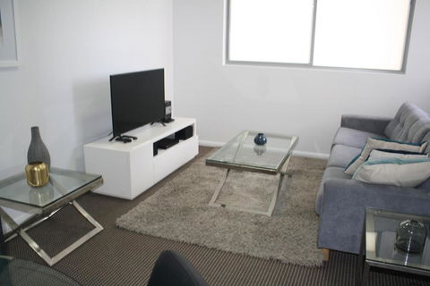 North Sydney Wyndel Apartments-MIL1005 - Accommodation Newcastle 1