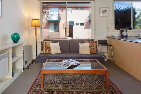 Northcote Charm Spacious And Quiet Suburban Stay - Accommodation Newcastle 2