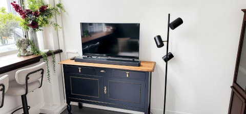 NYC Loft Brisbane, Free Parking! - Accommodation Newcastle 3