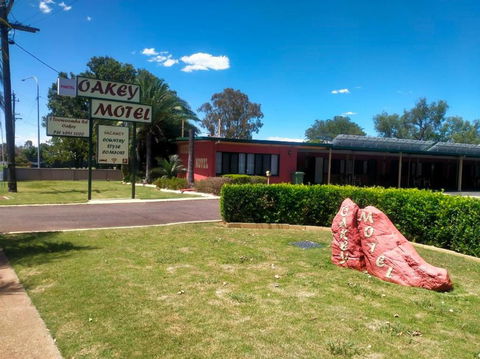 Oakey Motel - Accommodation Newcastle 3