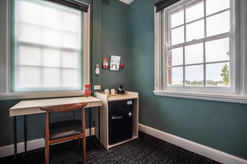 Nightcap At Pymble Hotel - Accommodation Newcastle 2