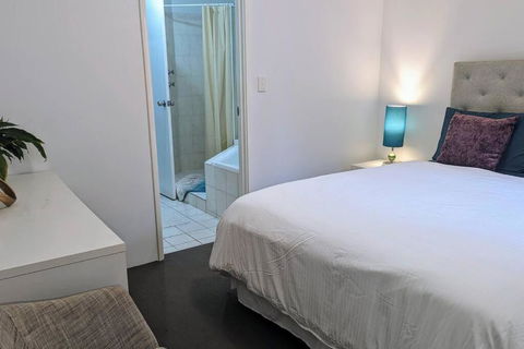Ocean Villa - Accommodation Newcastle 2
