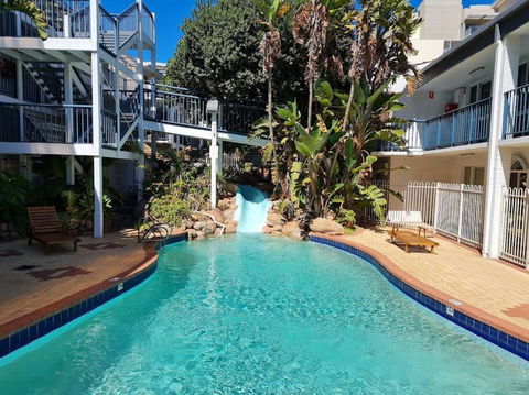 Oceanic Escape 50m To Beach - Accommodation Newcastle 2