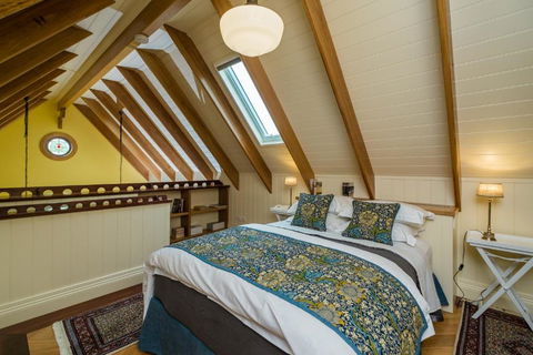 Old Bank Boutique Hotel - Accommodation Newcastle 1