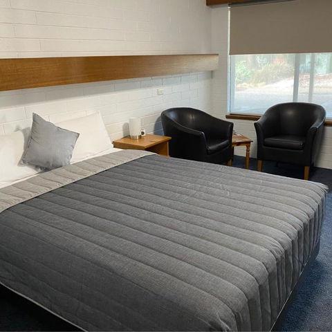 Orana Motor Inn - Accommodation Newcastle 0