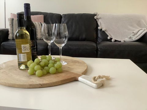 Orange Tree Cottage - Accommodation Newcastle 2