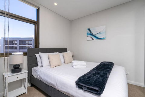 Parliamentary Triangle 1BR Apartment - Accommodation Newcastle 1